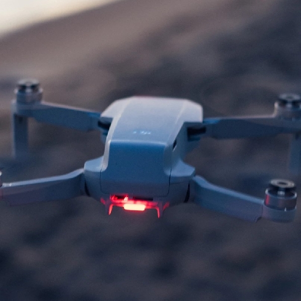 Drone Terbaru dari DJI akan Memiliki Obstacle Avoidance Sensor
