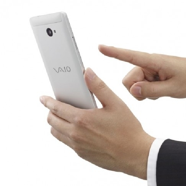 VAIO Biz Phone Resmi Luncur bawa Windows 10 dan RAM 3GB