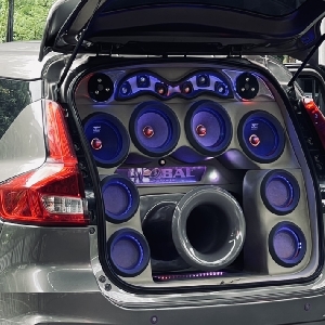 Rebutkan Juara Nasional! Ini List Pemenang dan Serunya Perang Audio di Black Out Loud Blackauto Battle The Final 2025