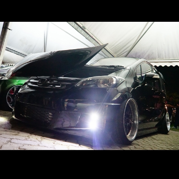 Honda Freed Kreasi Platinum Bukit Tinggi Raih Gelar King of Black BAB 2017 Pekanbaru