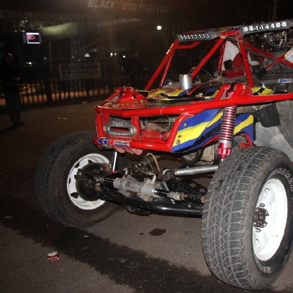 Jeep Tubullar Hasil Racikan Anak Yogya