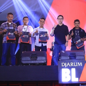 Pemenang What Car Final BlackAuto Battle 2015