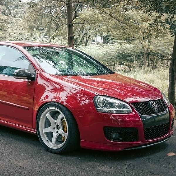Bertenaga 400Hp! Volkswagen MK5 GTi Gahar Bersolek Street Racing