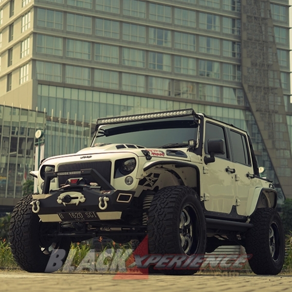 Modifikasi Jeep Wrangler: Raptor Armour