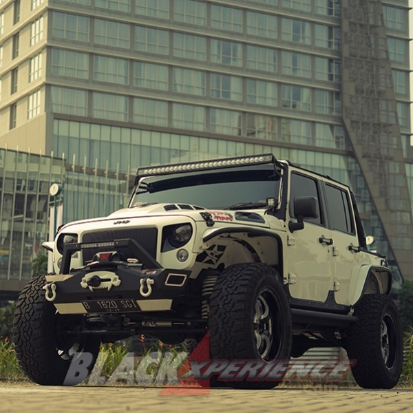 Modifikasi Jeep Wrangler: Raptor Armour