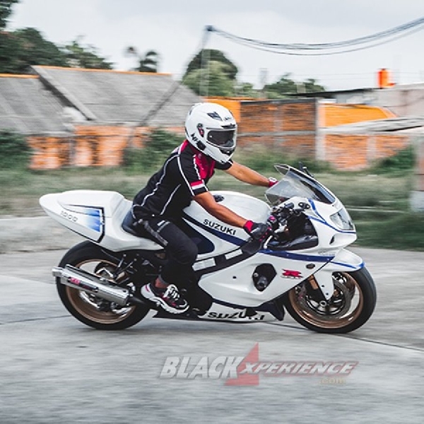 Modifikasi Suzuki GSX-R1000 K1, Restorasi Motor Lawas Legenda Superbike