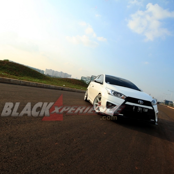 Toyota Yaris 2014 'Korban' Adrian