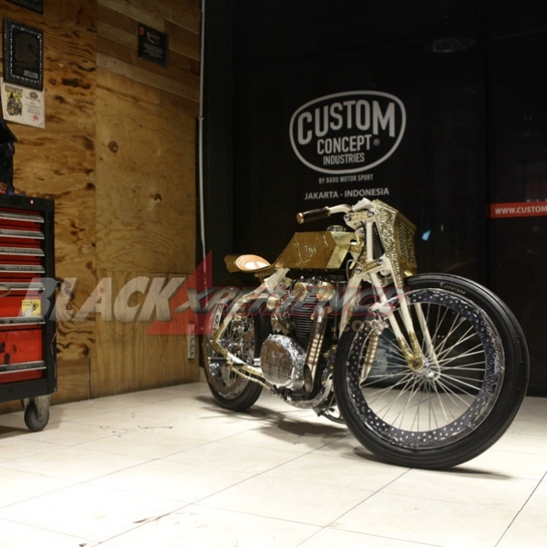 Broadtracker Yamaha XS650 - Angkat Eksotisme Indonesia