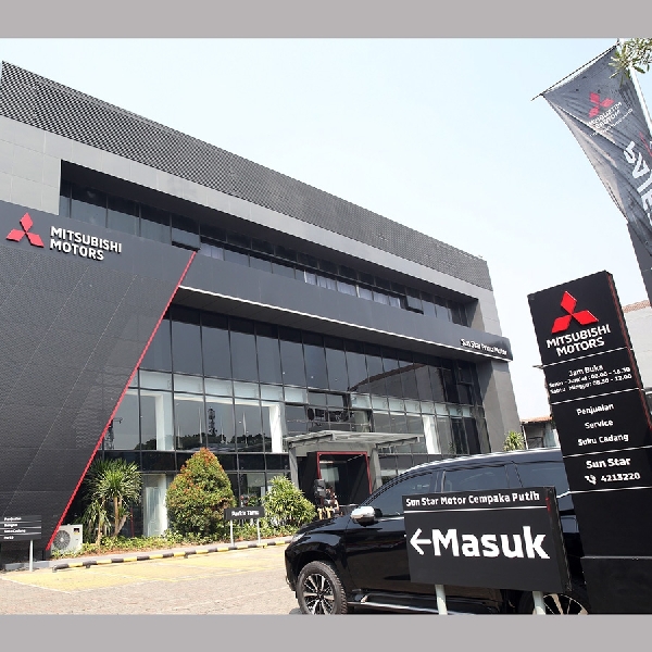 Mitsubishi Resmikan Dua Dealer Sekaligus Di Caman Dan Cempaka Putih