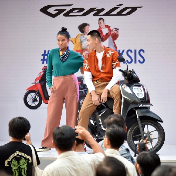 Ribuan Motor Honda Laris Terjual Di Jakarta Fair