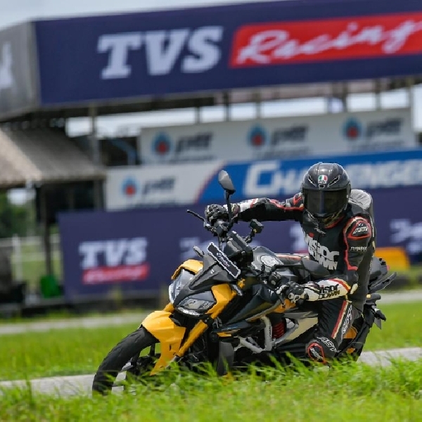 TVS Helat Seri Balap Sepeda Motor Listrik Pertama di India