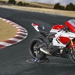 Yamaha YZF-R7 Dapat Versi Terbaru, Supersport Kelas Menengah Dengan DNA Balap Yang Kuat