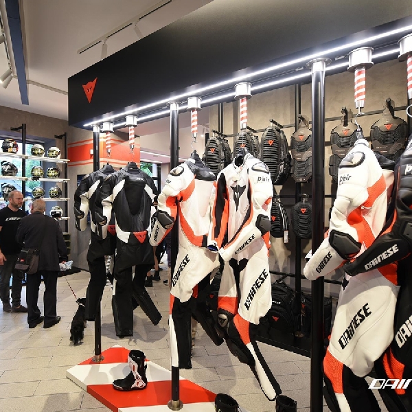 Dainese Kini Hadir di Berlin