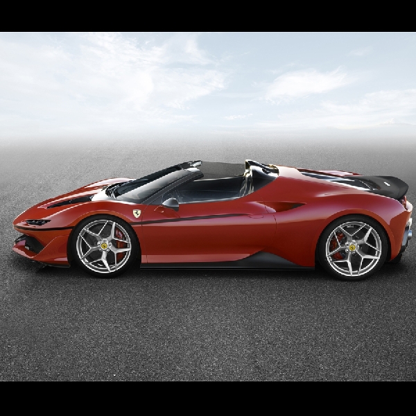 Desain Ferrari Mendatang Terinspirasi dari J50