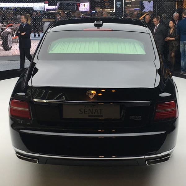 Penampilan Perdana Limousine Rusia di Geneva Motor Show