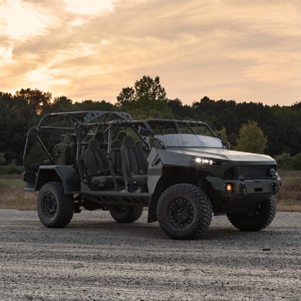 Chevy ZR2 Resmi Jadi Mobil Tempur Tentara