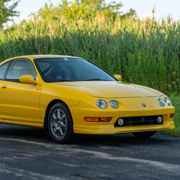 Fantastis! Acura Integra Type R Berusia 25 Tahun Terjual Seharga Rp 3,3 Miliaran!