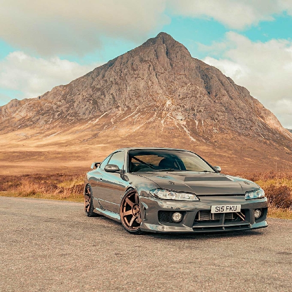Modifikasi Brilian Nissan Silvia S15 Swap LS2 V8 untuk Drift dari Skotlandia 