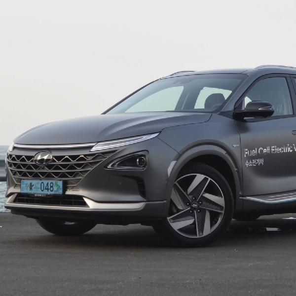 Hyundai Nexo Raih Top Safety Pick+ Award 