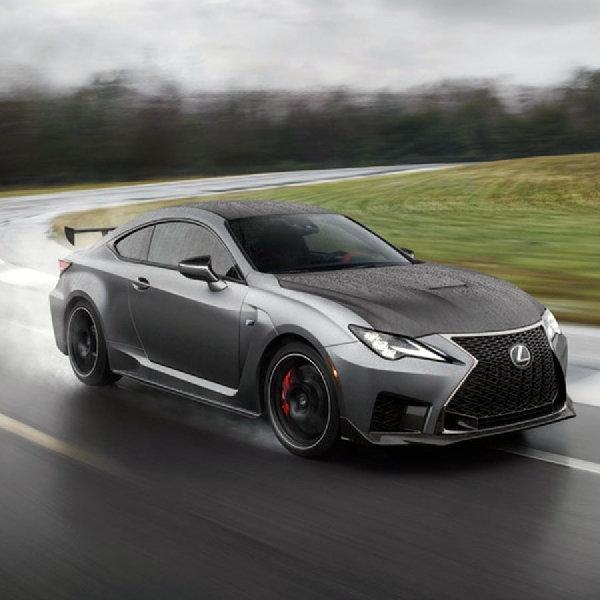 Lexus RC F versi Track Edition Mengilhami Varian Lain Beradu di Trek