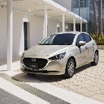 Mazda 2 2021 Diperbarui di Jepang Dengan Mesin Kompresi Tinggi