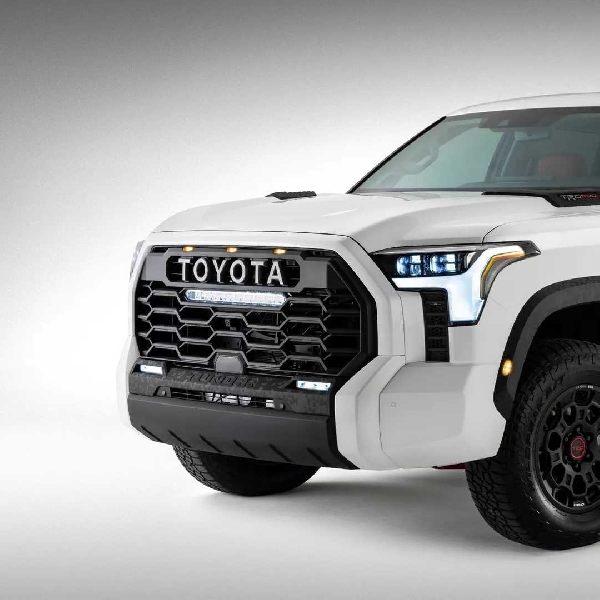 Toyota Umumkan Teaser Tundra 2022, Debut 19 September 2021