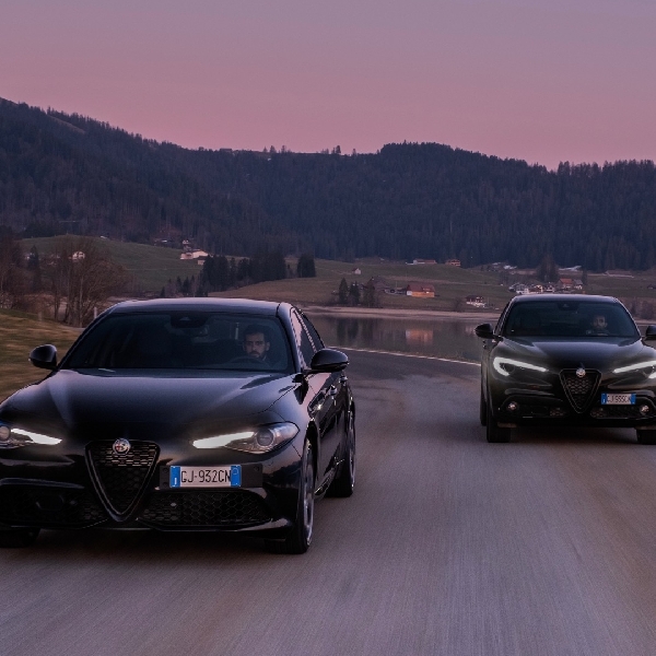 Alfa Romeo Luncurkan Giulia dan Stelvio Estrema Edisi Khusus