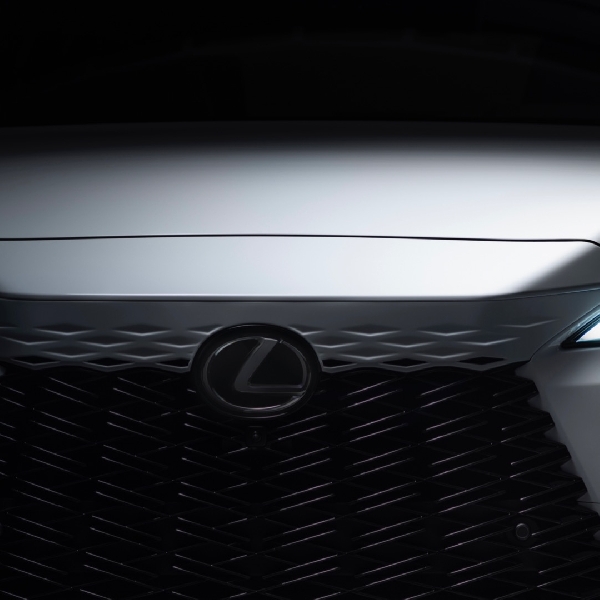 Lexus Keluarkan Teaser RX 2023, Debut 31 Mei