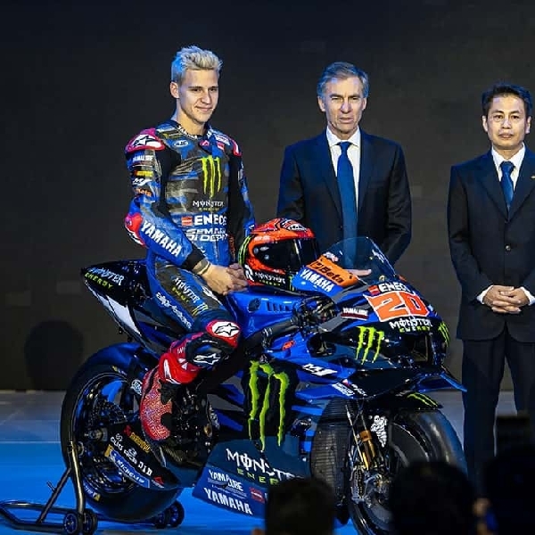 MotoGP: Alasan Yamaha Tetap Menggunakan Mesin 4 Silinder Segaris