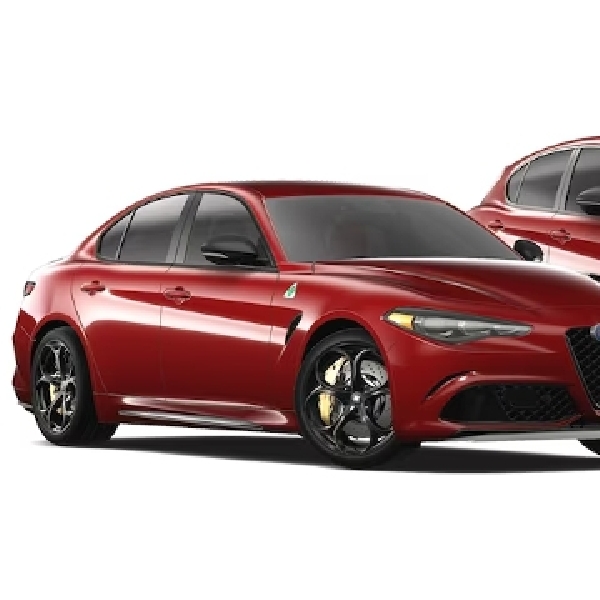 Alfa Romeo Giulia 2024, Stelvio QV Carbon Edition Debut Dengan Peningkatan Visual