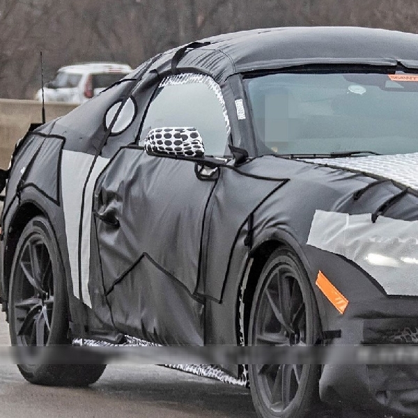 Ford Mustang Hybrid Akan Disuntik Mati!