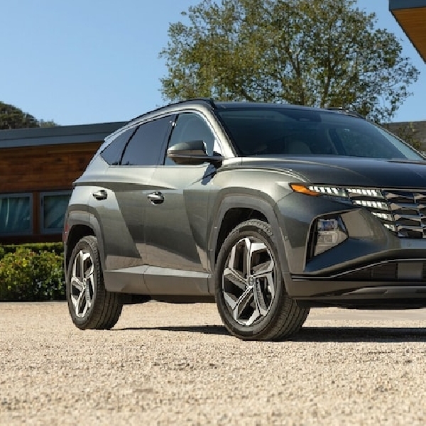 Hyundai Tucson Facelift 2024 Debut, Bawa Perubahan Besar di Interior