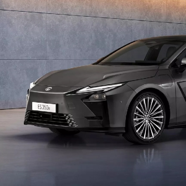 Lexus ES Versi Eropa Hadir, Punya Beberapa Perbedaan Ini