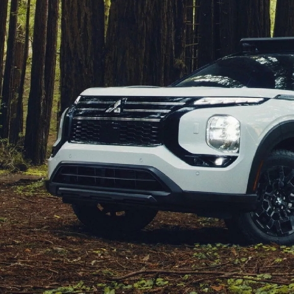 Mitsubishi Outlander Hadir Dalam Varian Yang Lebih Siap Offroad Ini