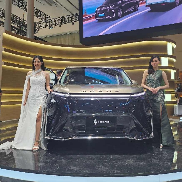 Maxus Eksis dengan MPV Elektrik Mifa 7 dan Mifa 9 di GIIAS 2025