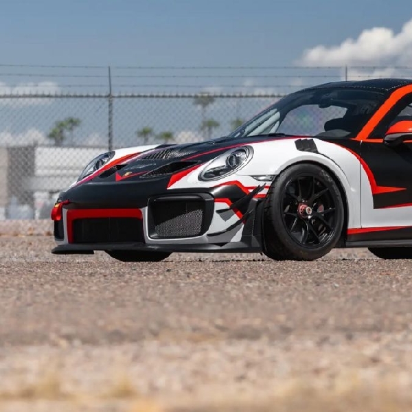 Porsche 911 GT2 RS Spesial Milik Max Verstappen Ini Dilelang, Segini Harganya!
