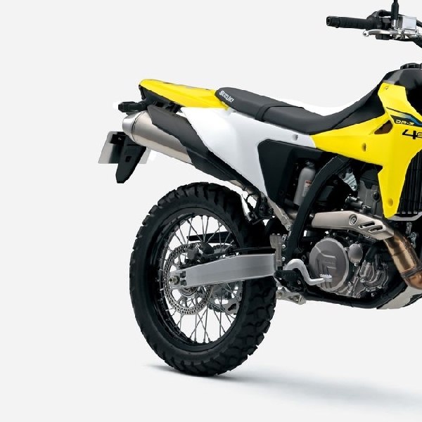 Inilah Suzuki DR-Z4S, Motor Trail Dengan Spesifikasi Garang Ini