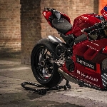 Unit Ducati Panigale V4 Replica Versi Pecco Bagnaia Ini Dilelang, Harganya Wow Banget