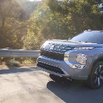 Update Model Mitsubishi Outlander 2026, Dapat Mesin Hybrid Terbaru!