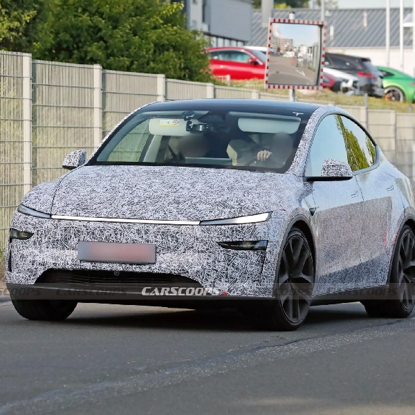 Tesla Model Y Performance Terbaru Segera Meluncur Akhir Tahun 2025