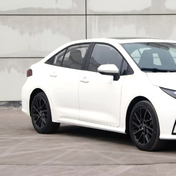 Inilah Toyota Corolla Facelift Versi Tiongkok, Apa Bedanya?