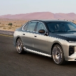 BMW Seri 7 Facelift Meluncur, Kini Mengusung Teknologi Neue Klasse