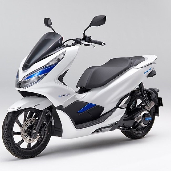 Honda Uji Coba PCX Electric ke Pelanggan di Jepang