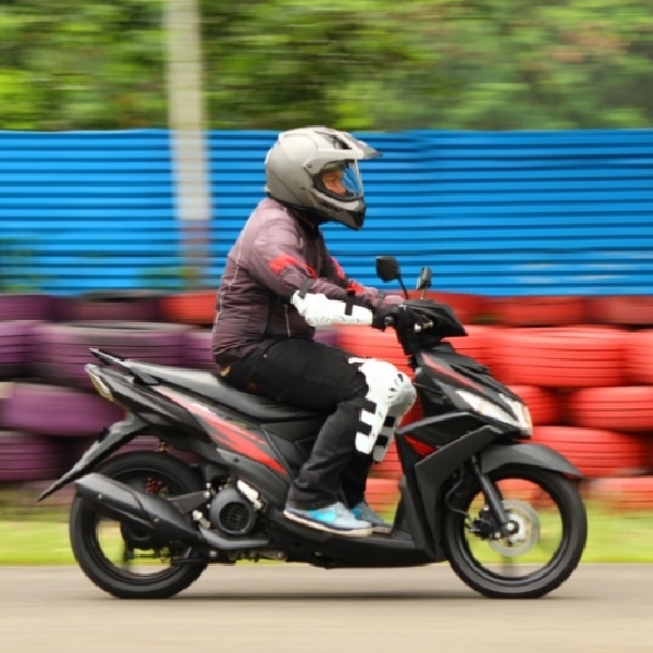  3 Lap Bersama Mio Z di Sentul Kecil