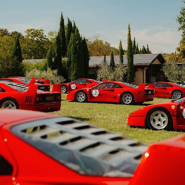 40 Unit Ferrari F40 Berkumpul Di Maranello, Berpartisipasi Dalam Legacy Tour