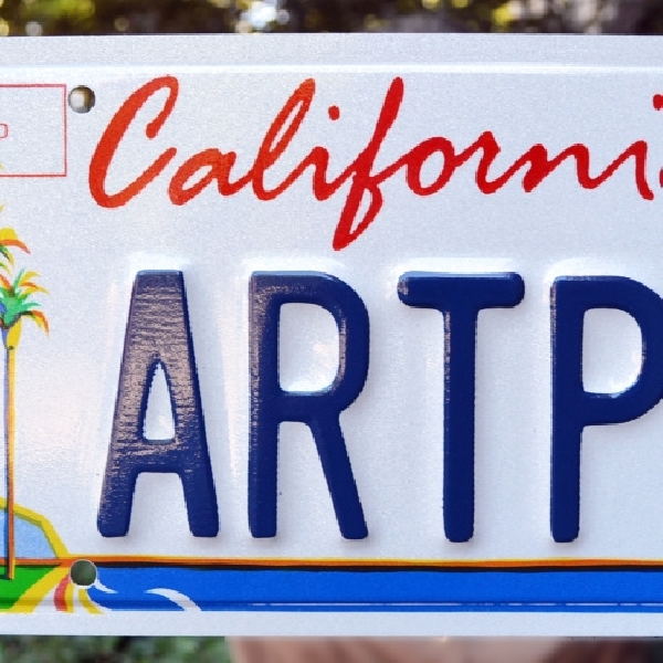 Standar Emisi Semakin Ketat, California Akan Larang Penjualan Kendaraan Konvensional