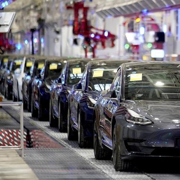 1,1 Juta Unit Mobil Tesla Di Tiongkok Terkena Recall, Ini Masalahnya