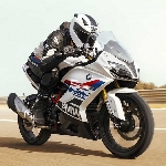 BMW Motorrad Rilis Supersport Entry-Level G 310 RR, Harganya Rp 50 Jutaan
