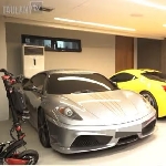 Koleksi Mobil Ahmad Sahroni, Dari Porsche sampai Tesla!