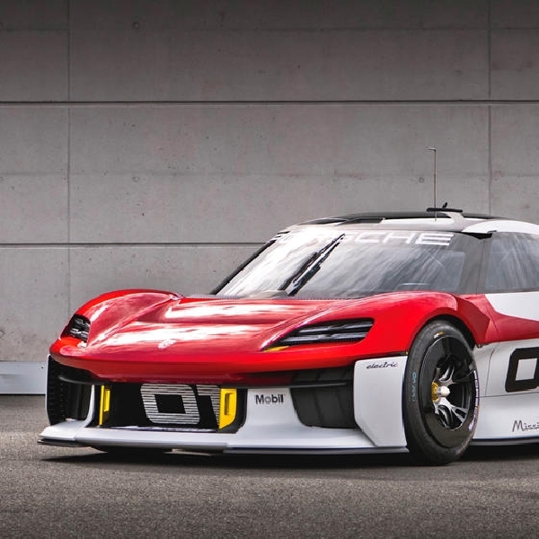 Porsche Mission R Akan Menginspirasi Model Next-Gen 718